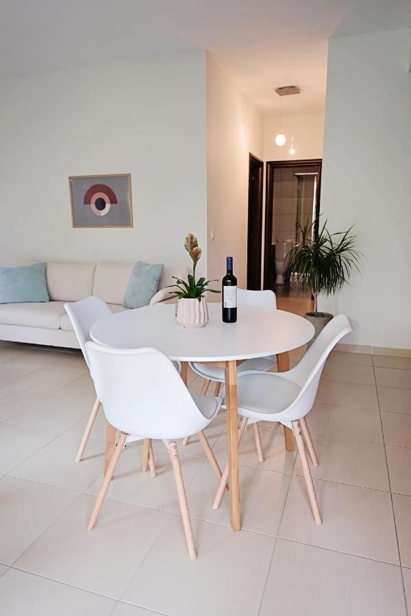 Oasis Garden House Leilighet Nea Iraklitsa Eksteriør bilde