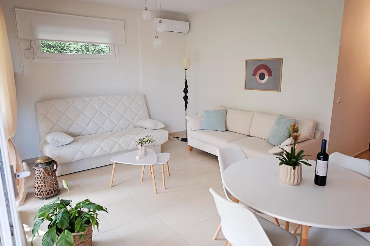 Oasis Garden House Leilighet Nea Iraklitsa Eksteriør bilde